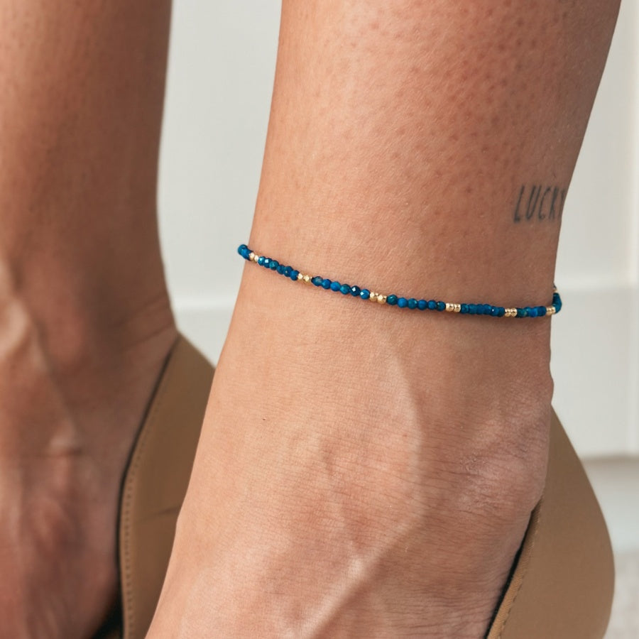 Chaîne de cheville en argent SummerScape Golden – Lapis - Indira