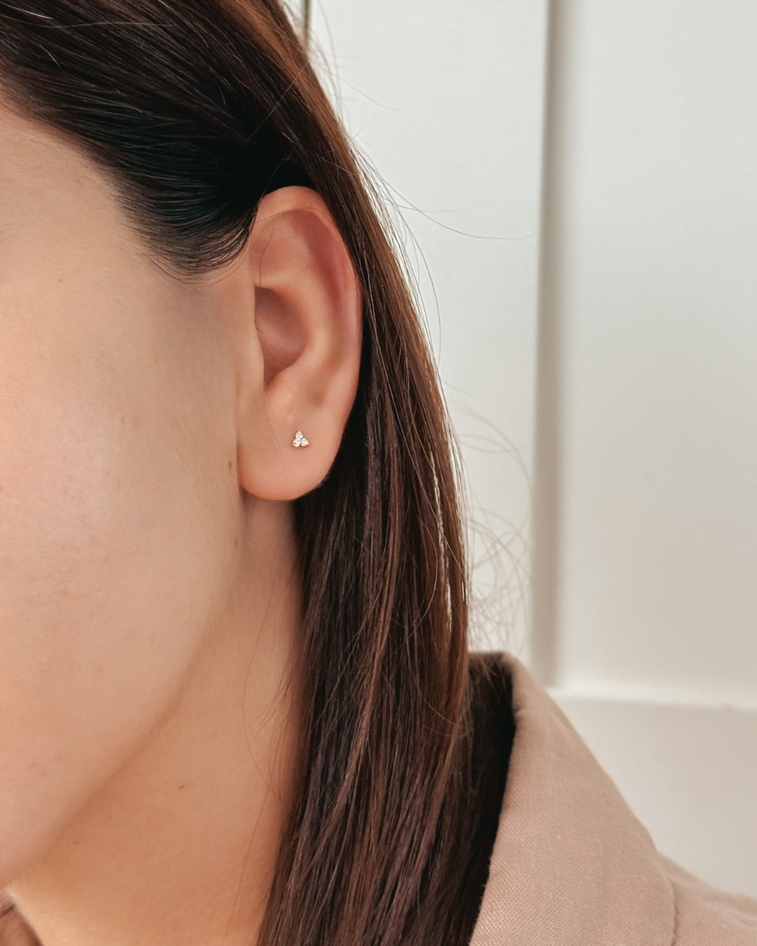 Piercing labret en or jaune Petals - Zirconium - Indira