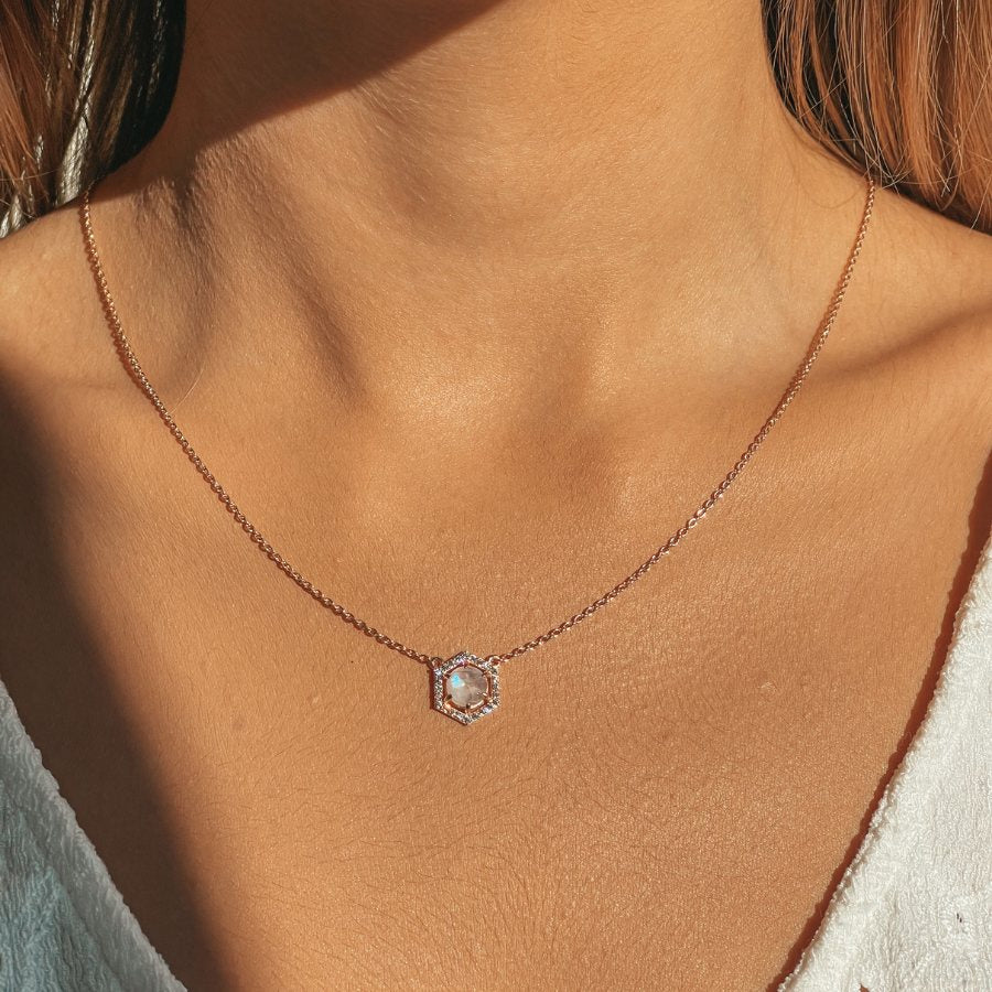 Collier en argent Lucy - Pierre de Lune - Indira