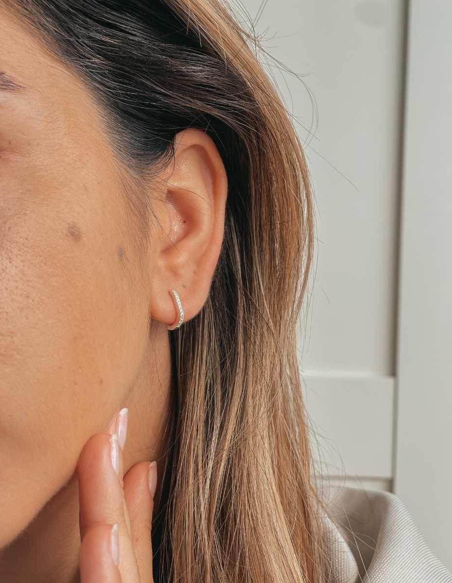 Boucles d'oreilles en argent U Hoops - Zirconium - Indira