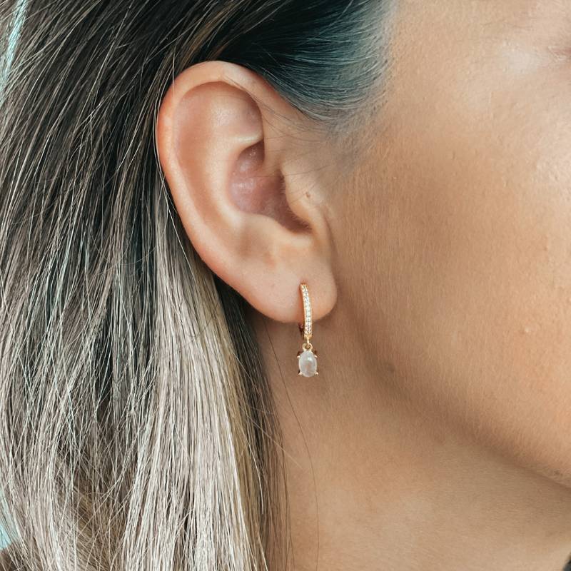 Boucles d'oreilles Golden Gem Huggies en argent - Quartz rose - Indira