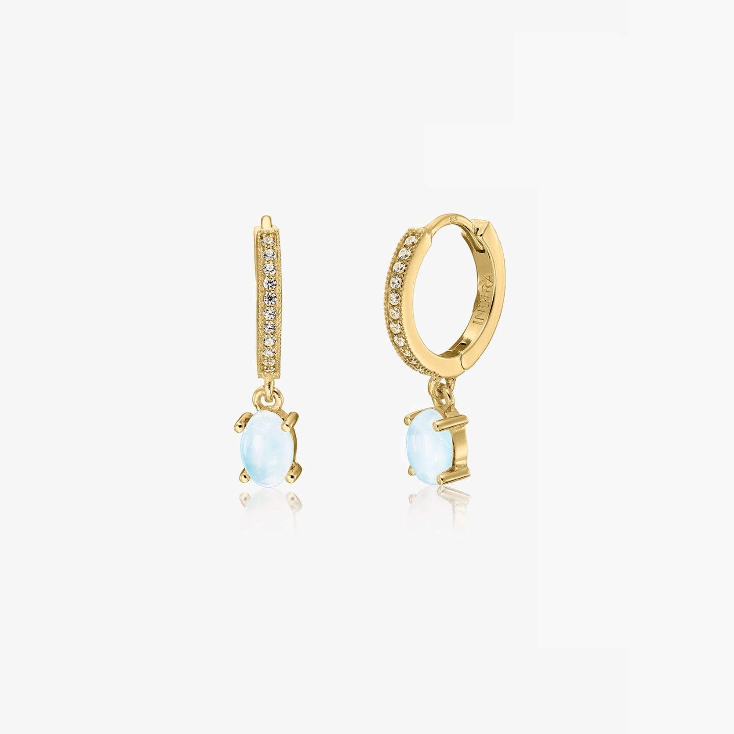 Boucles d'oreilles en argent Golden Gem Huggies - Pierre de Lune - Indira