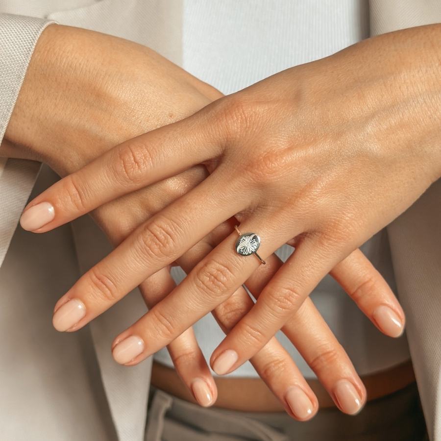 Bague en argent Birth Flower - Avril Daisy - Indira