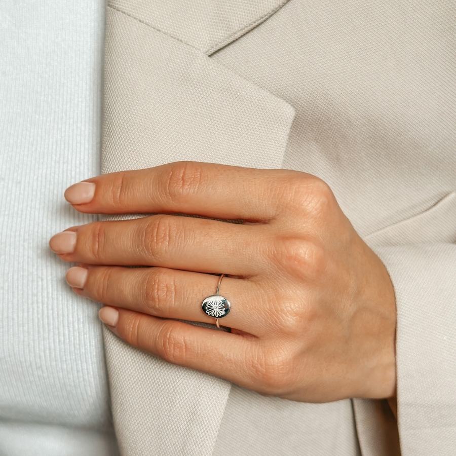Bague en argent Birth Flower - April Daisy - Indira