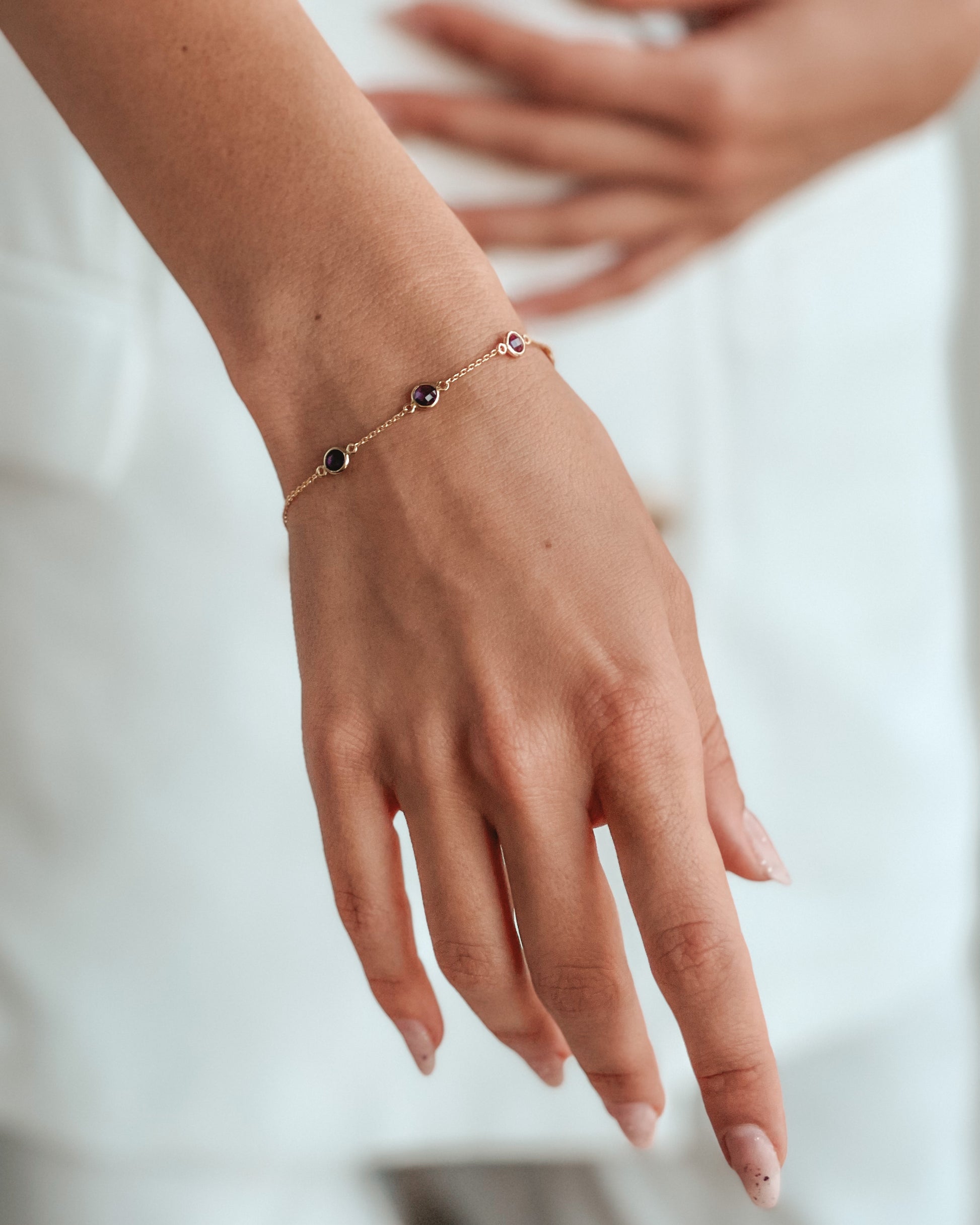 Bracelet en argent Birthstone Golden Février - Améthyste - Indira