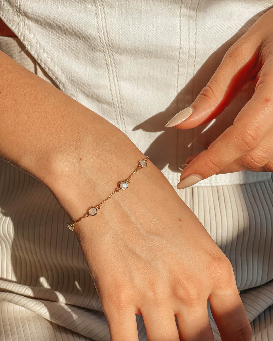 Bracelet en argent Birthstone Golden June - Pierre de Lune - Indira