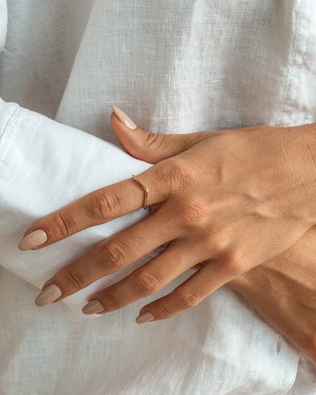 Inel din aur Simple V of Gold - Indira