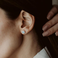 Boucles d'oreilles puces