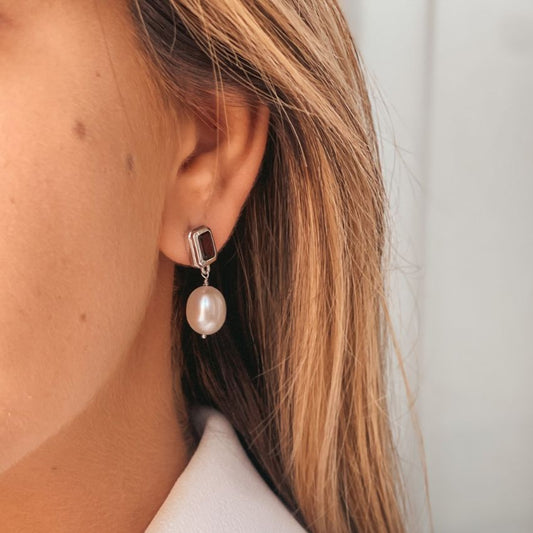 Boucles d'oreilles en argent Antique - Grenat et Perles Naturelles - Indira