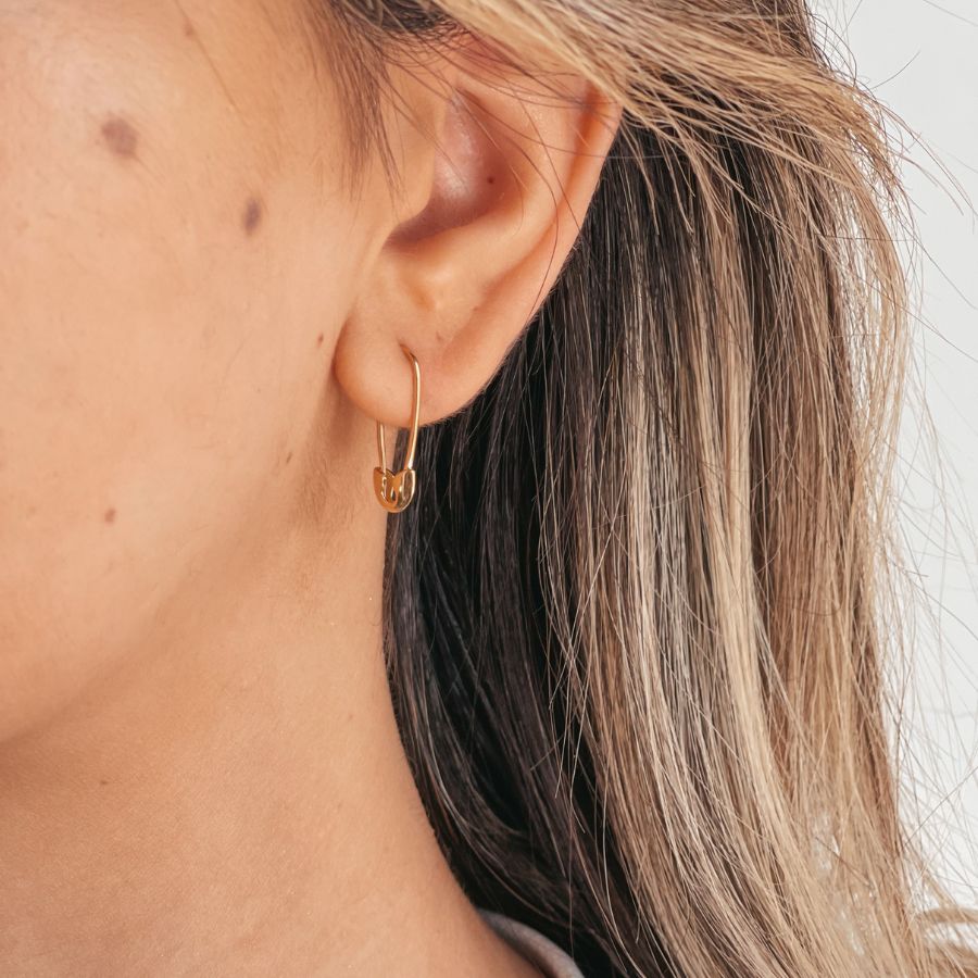 Boucles d'Oreilles Épingle de Sécurité Dorée en Argent