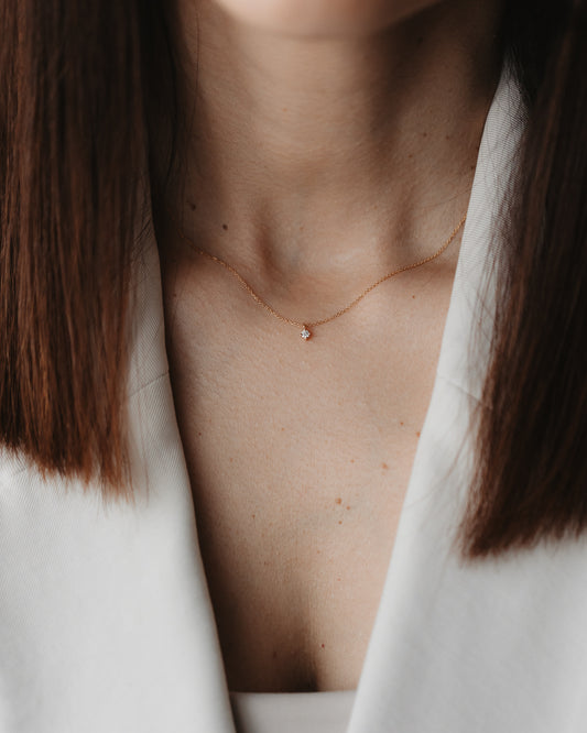 Collier en Or Intemporel - Diamant 0,1 CT