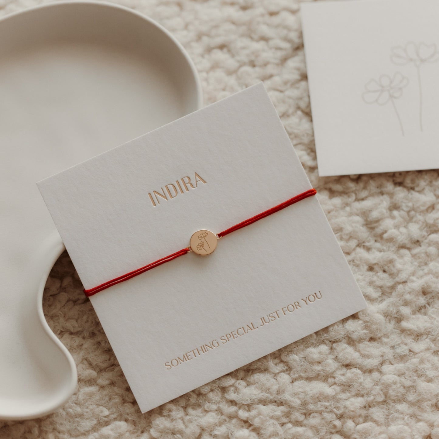 Bracelet cordon fleur de naissance en argent - Houx de décembre