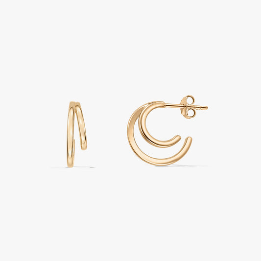 Paire de boucles d'oreilles à double anneau en argent 925 poli avec finition dorée, vues de face et de profil sur fond blanc.